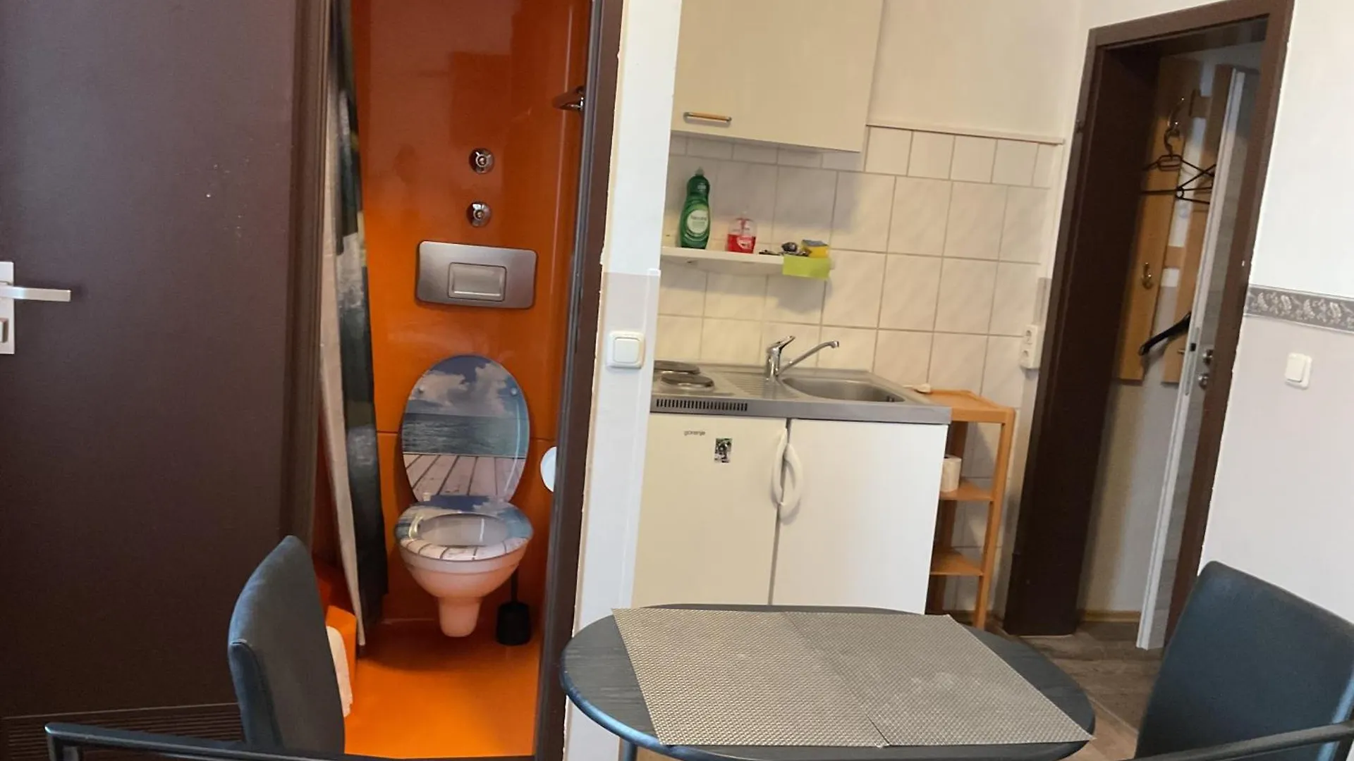 Pension&Hostel Anna - Monteurzimmer Munich 0*,  Germany