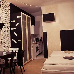 https://hotel-achterbahn.com-bavaria.com
