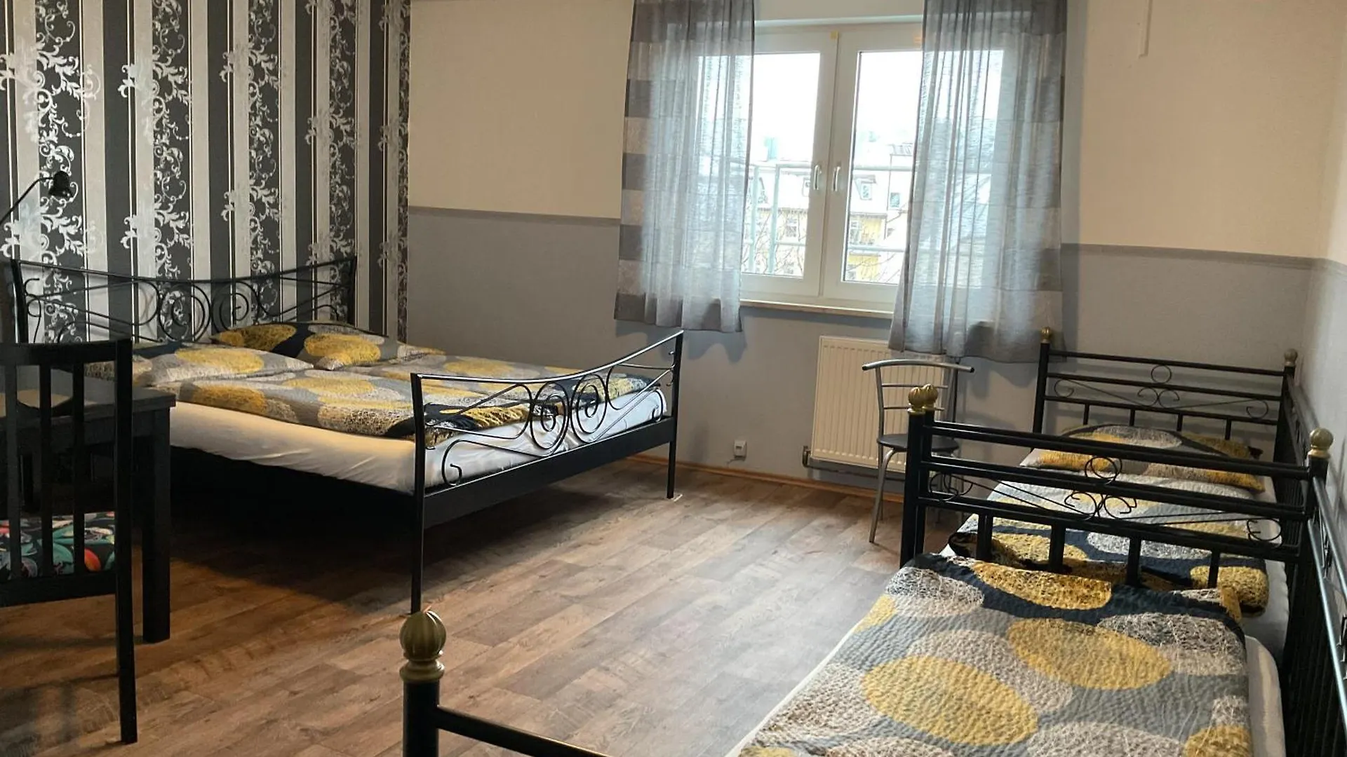 Hostel Pension&Hostel Anna - Monteurzimmer Munich Germany